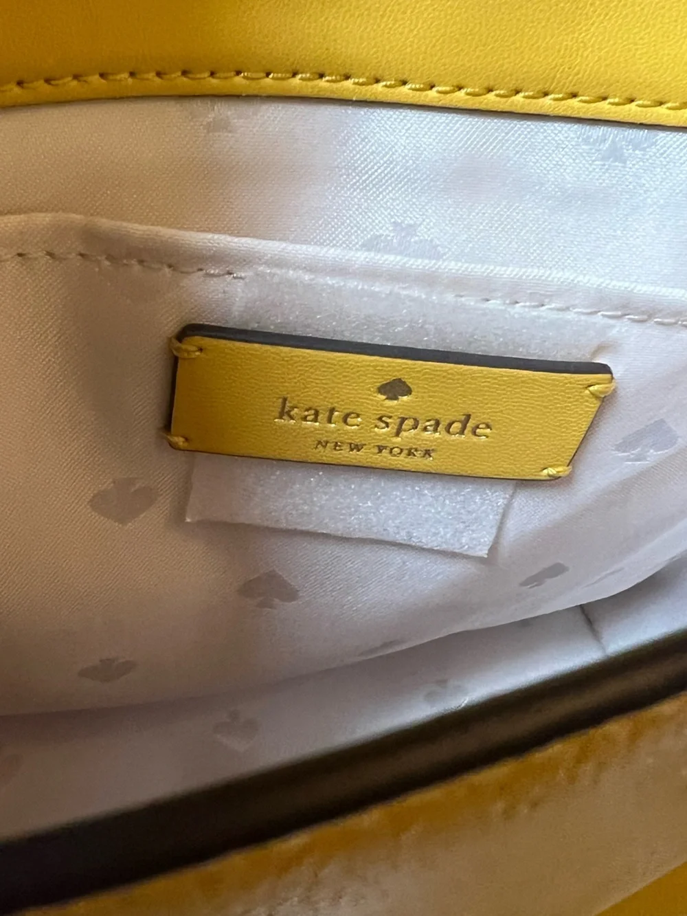kate spade compact pebbled
